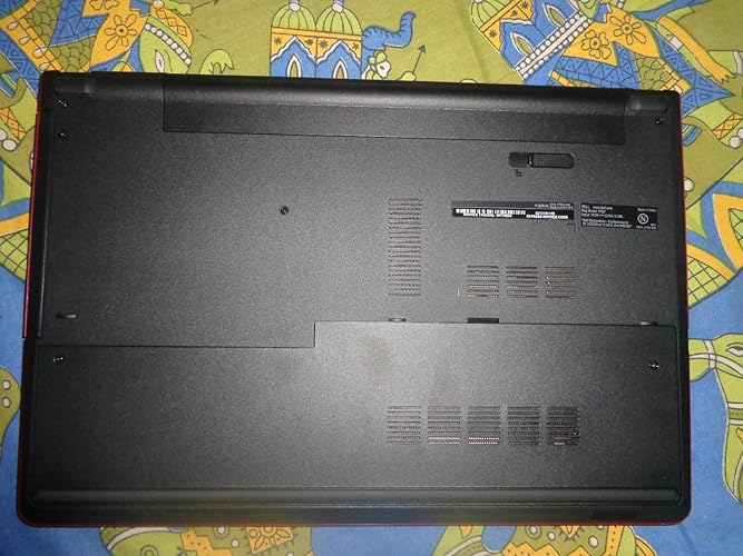 Dell Vostro 3558 Laptop (Z555103UIN9) (Intel® CoreTM i3-4GB-1TB